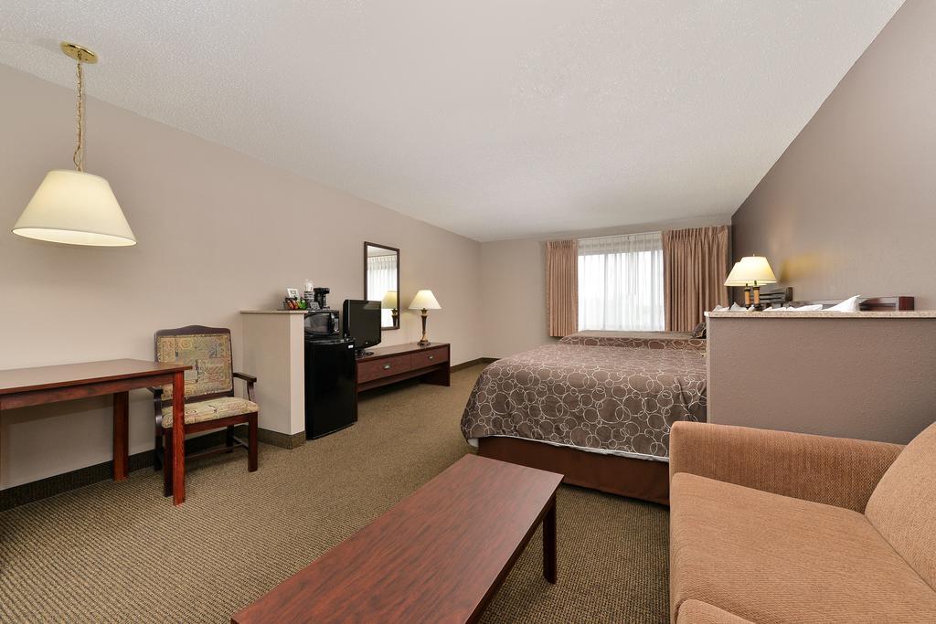 Kelly Inn 13Th Avenue Fargo Eksteriør bilde