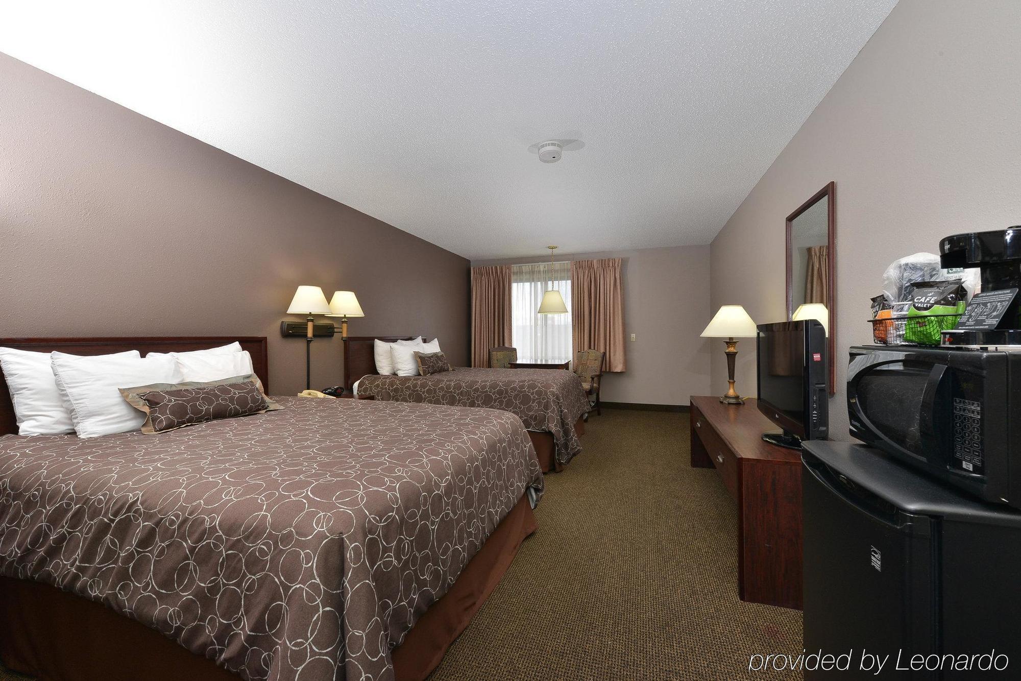 Kelly Inn 13Th Avenue Fargo Eksteriør bilde